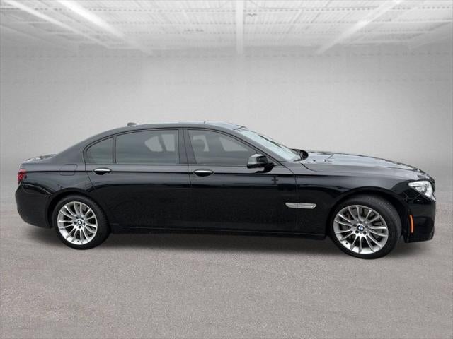 2015 BMW 750Li 750Li