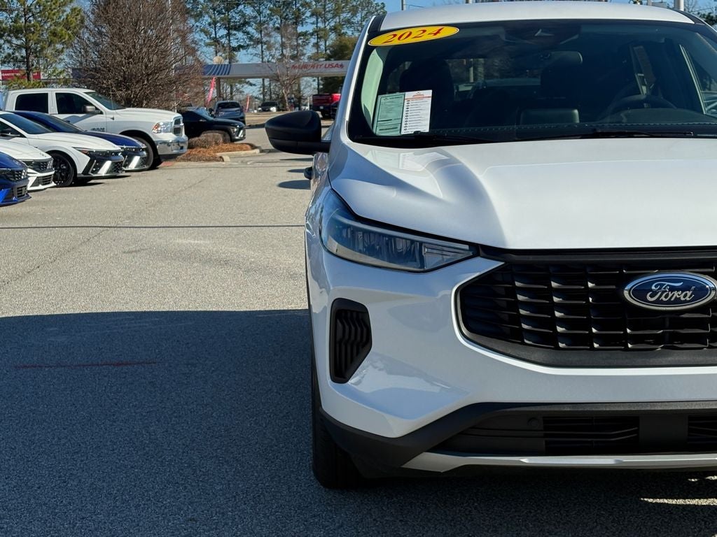 2024 Ford Escape Base