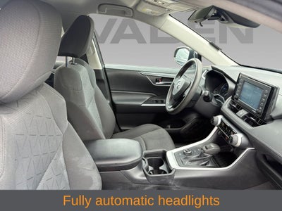 2020 Toyota RAV4 Hybrid XLE