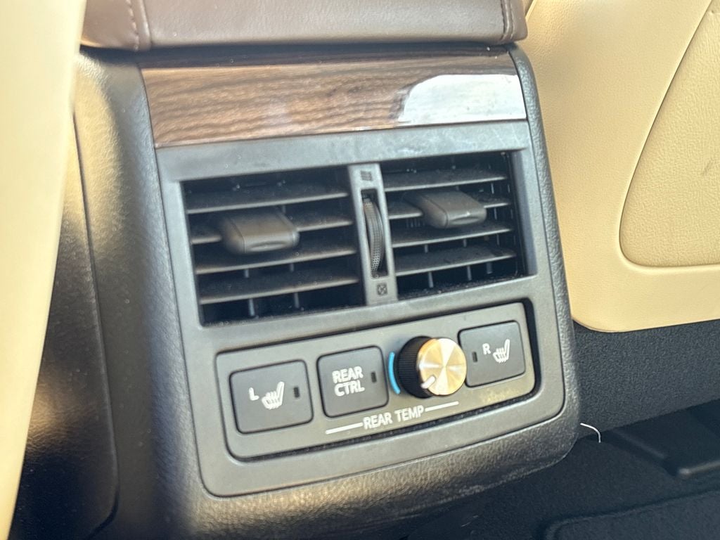 2015 Toyota Avalon Limited
