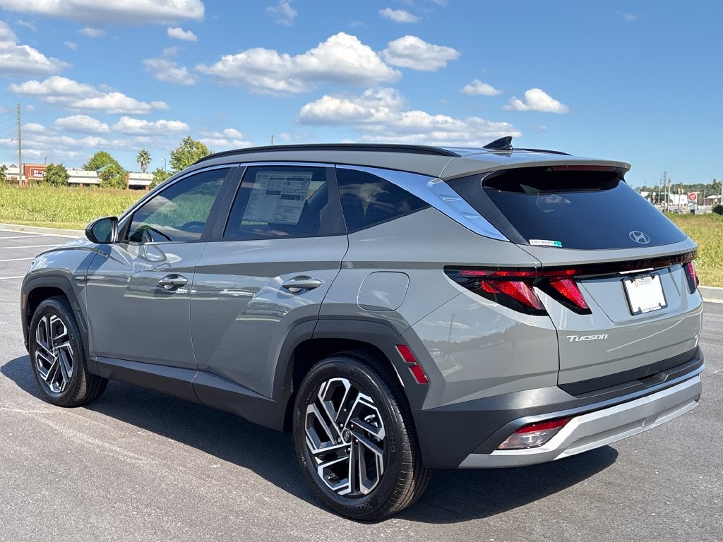 2026 Hyundai TUCSON SEL Plus FWD