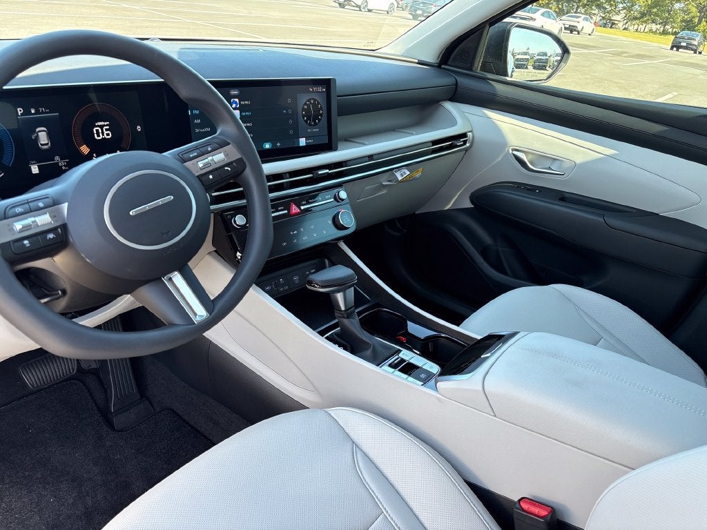 2026 Hyundai TUCSON SEL Plus FWD