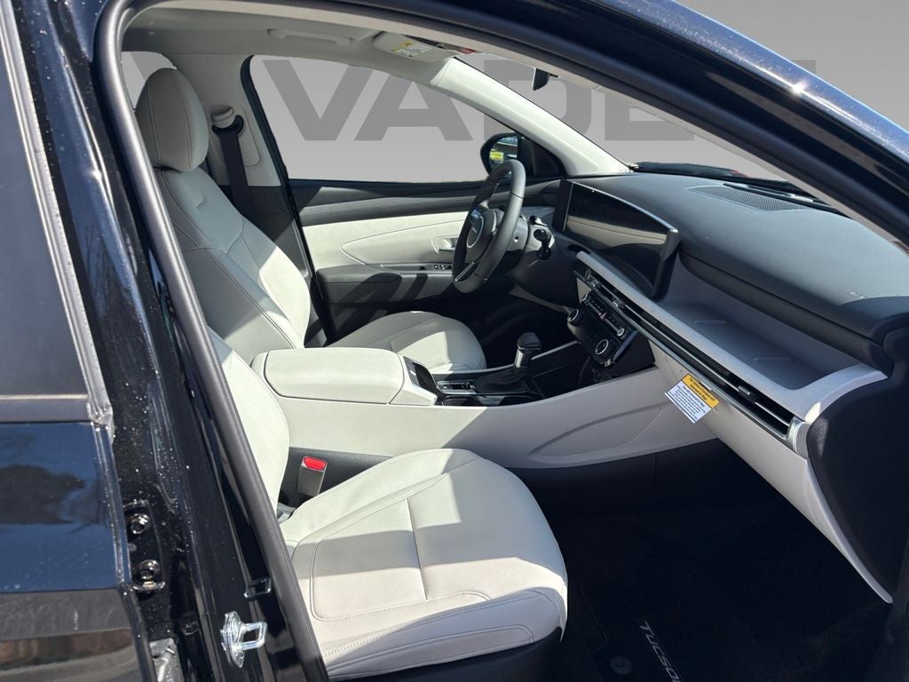 2026 Hyundai TUCSON SEL Premium FWD