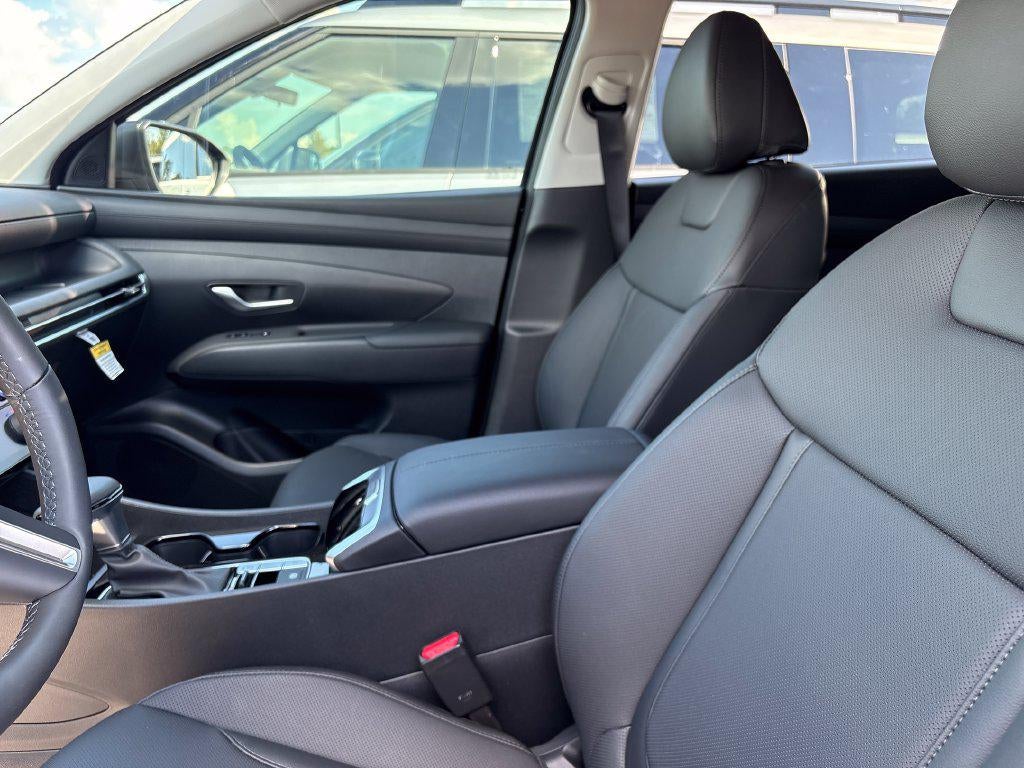 2026 Hyundai TUCSON SEL Premium FWD