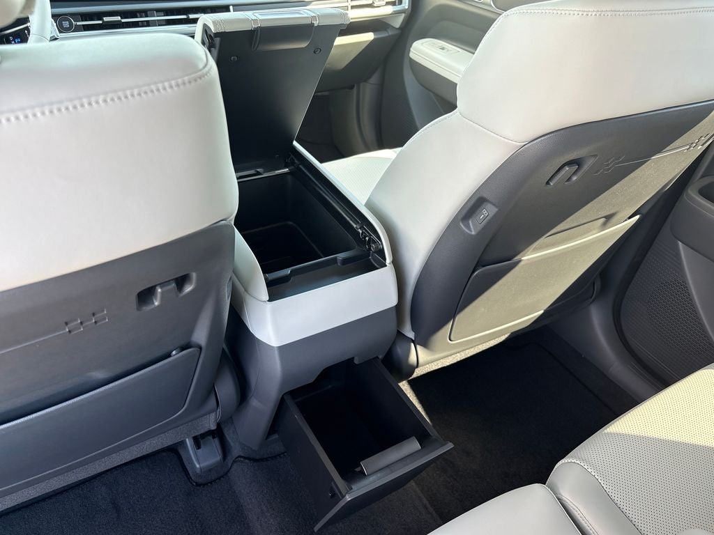 2027 Hyundai SANTA FE SEL FWD