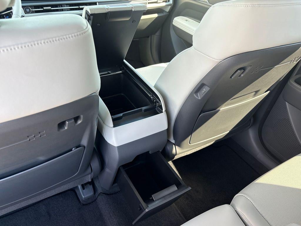 2027 Hyundai SANTA FE SEL FWD