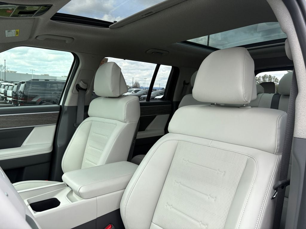 2026 Hyundai SANTA FE Limited FWD