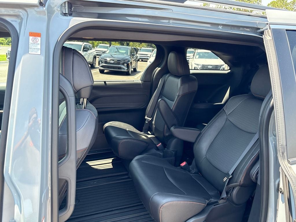2024 Toyota Sienna XSE 7 Passenger
