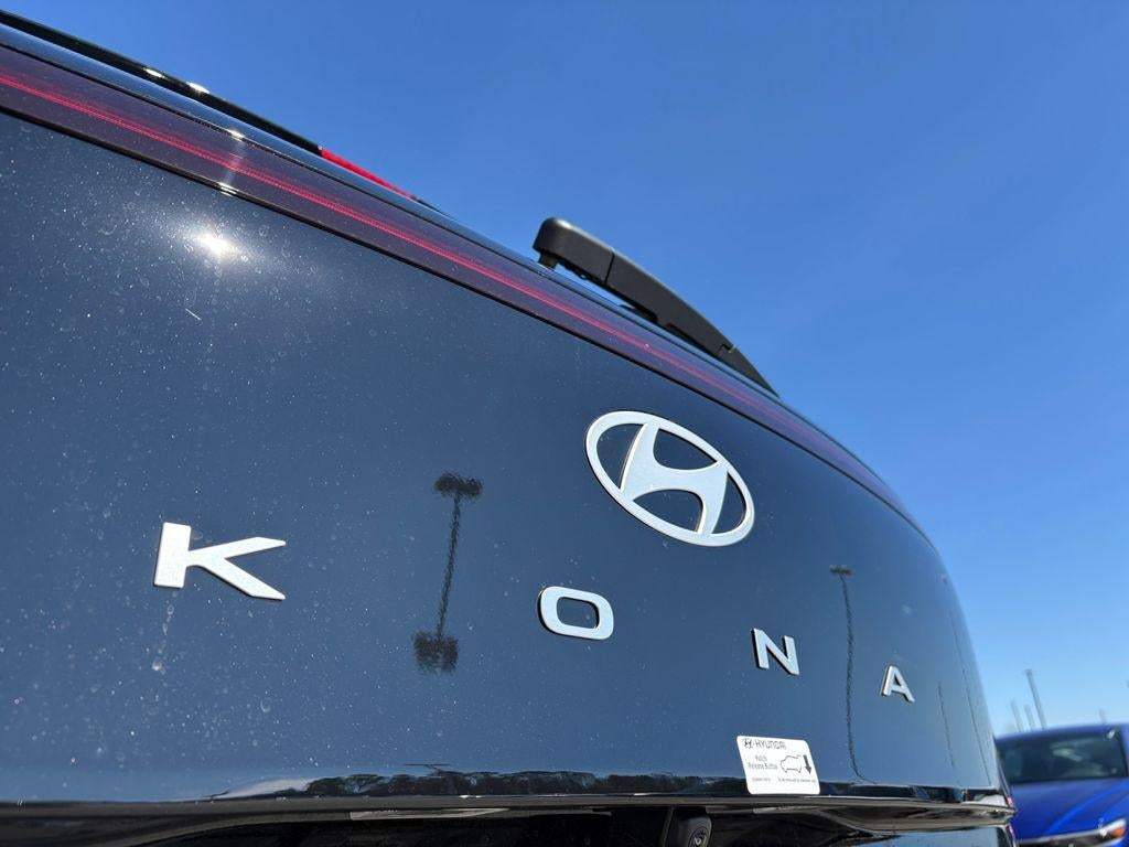 2026 Hyundai KONA SE FWD