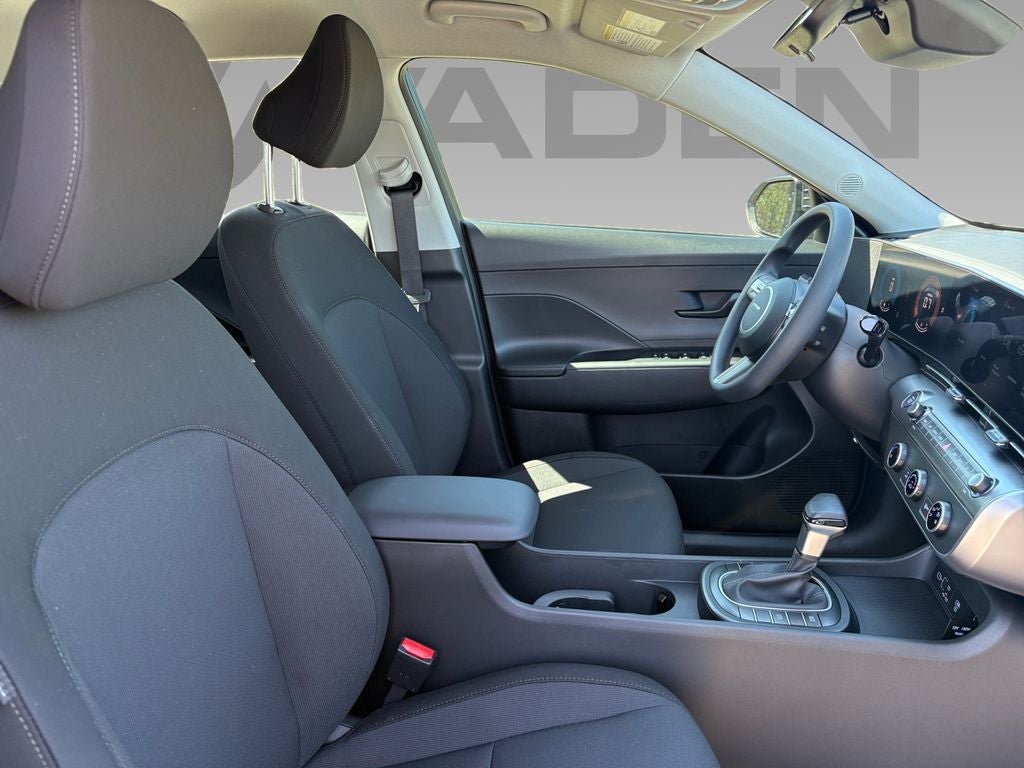 2026 Hyundai KONA SE FWD