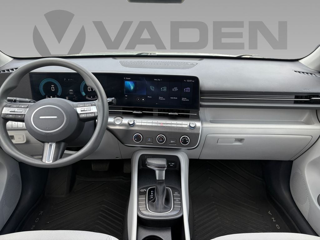 2024 Hyundai KONA SE