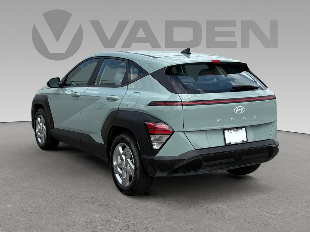 2024 Hyundai KONA SE