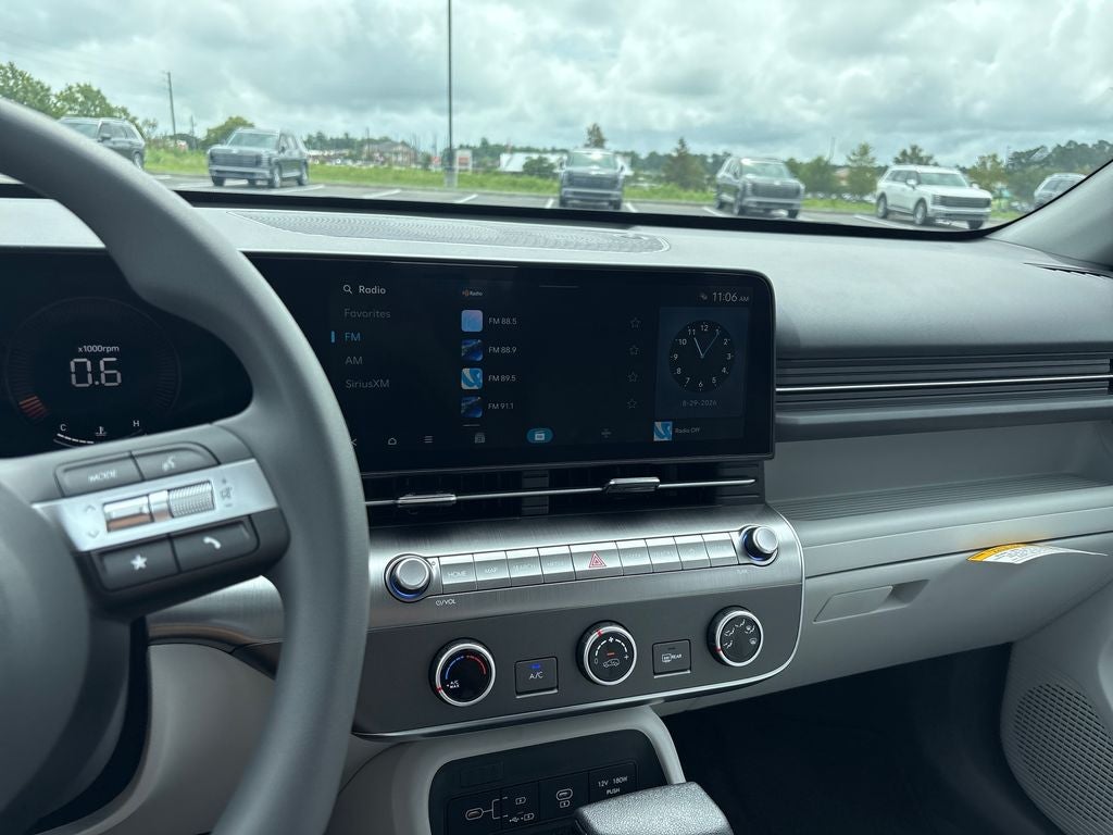 2027 Hyundai KONA SE FWD