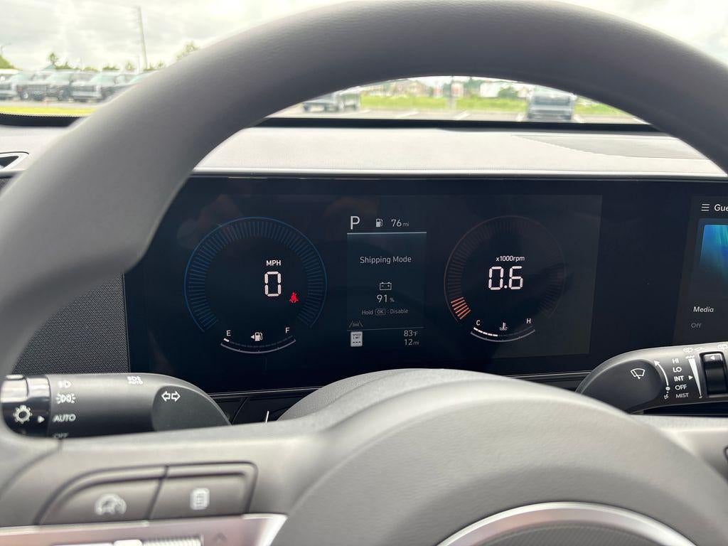 2027 Hyundai KONA SE FWD