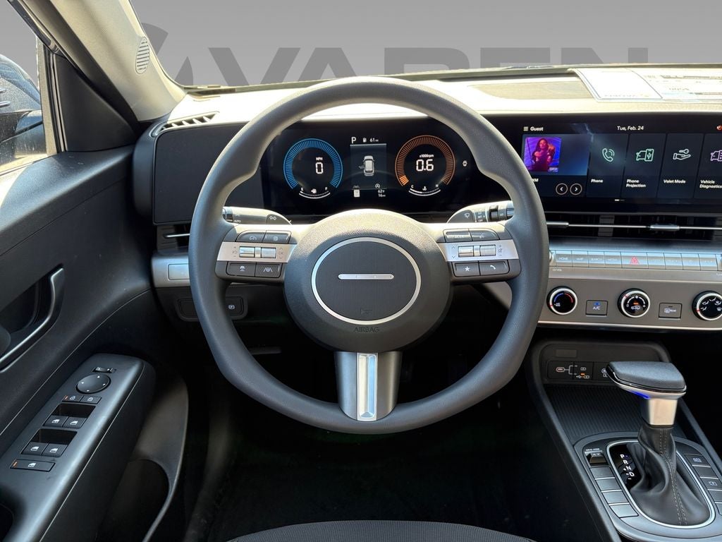 2026 Hyundai KONA SE FWD