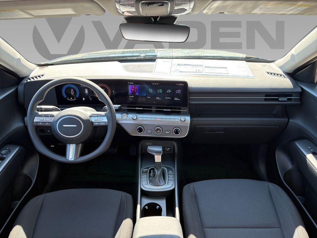 2026 Hyundai KONA SE FWD