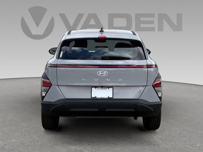 2026 Hyundai KONA SE FWD