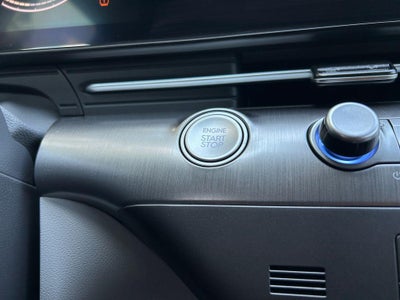 2025 Hyundai KONA SEL FWD