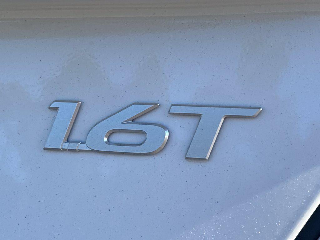 2027 Hyundai KONA SEL Premium FWD