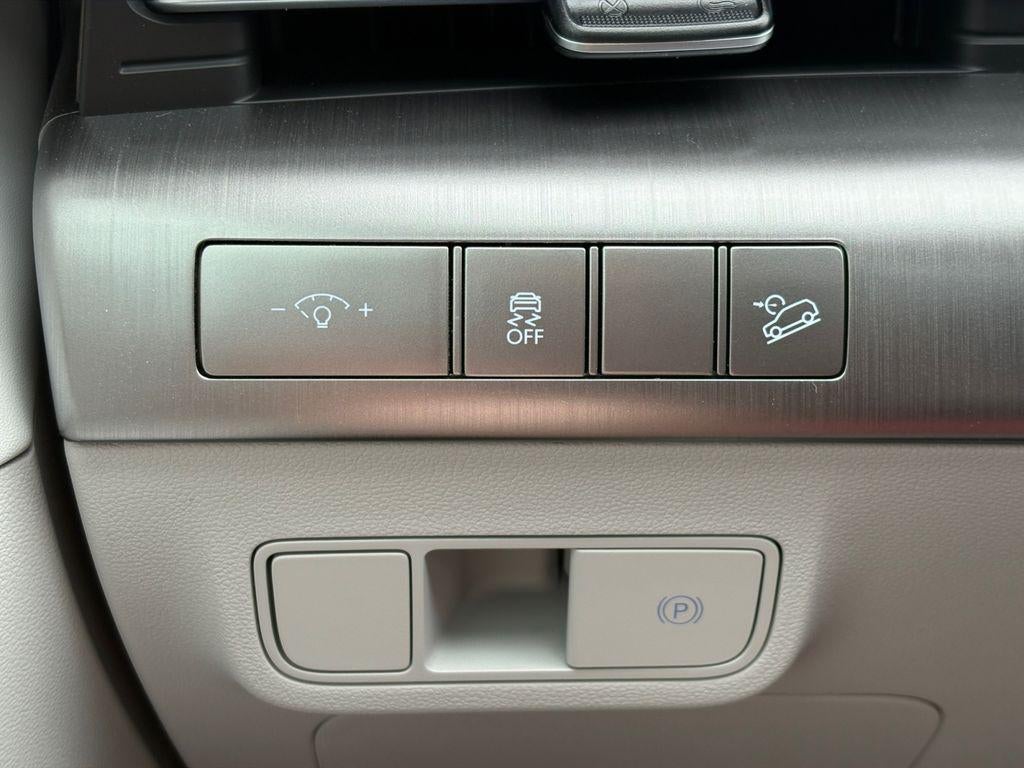 2026 Hyundai KONA SEL Premium FWD