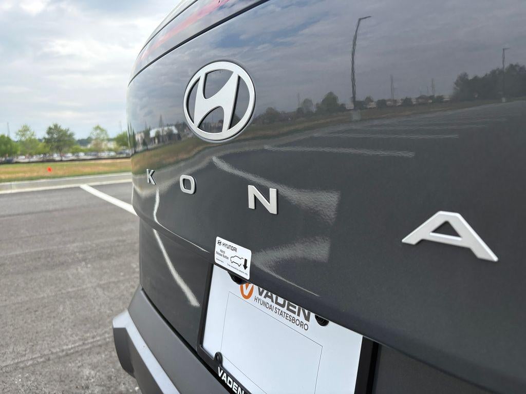 2026 Hyundai KONA SEL Premium FWD