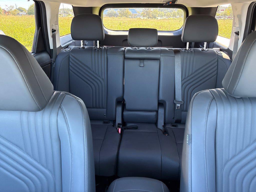 2027 Hyundai PALISADE HYBRID Blue SEL Premium 8P