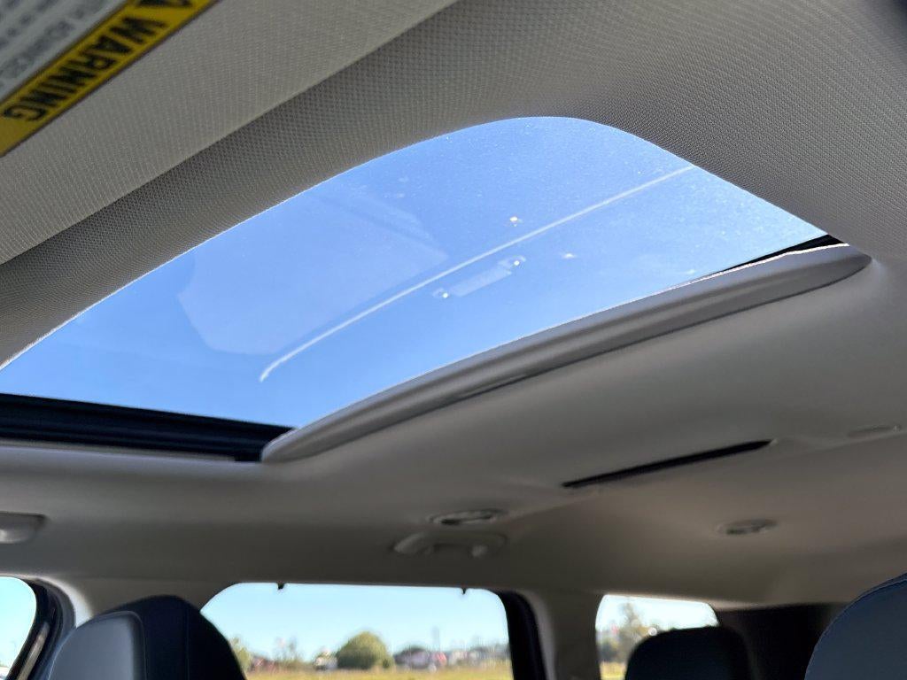 2027 Hyundai PALISADE HYBRID Blue SEL Premium 8P