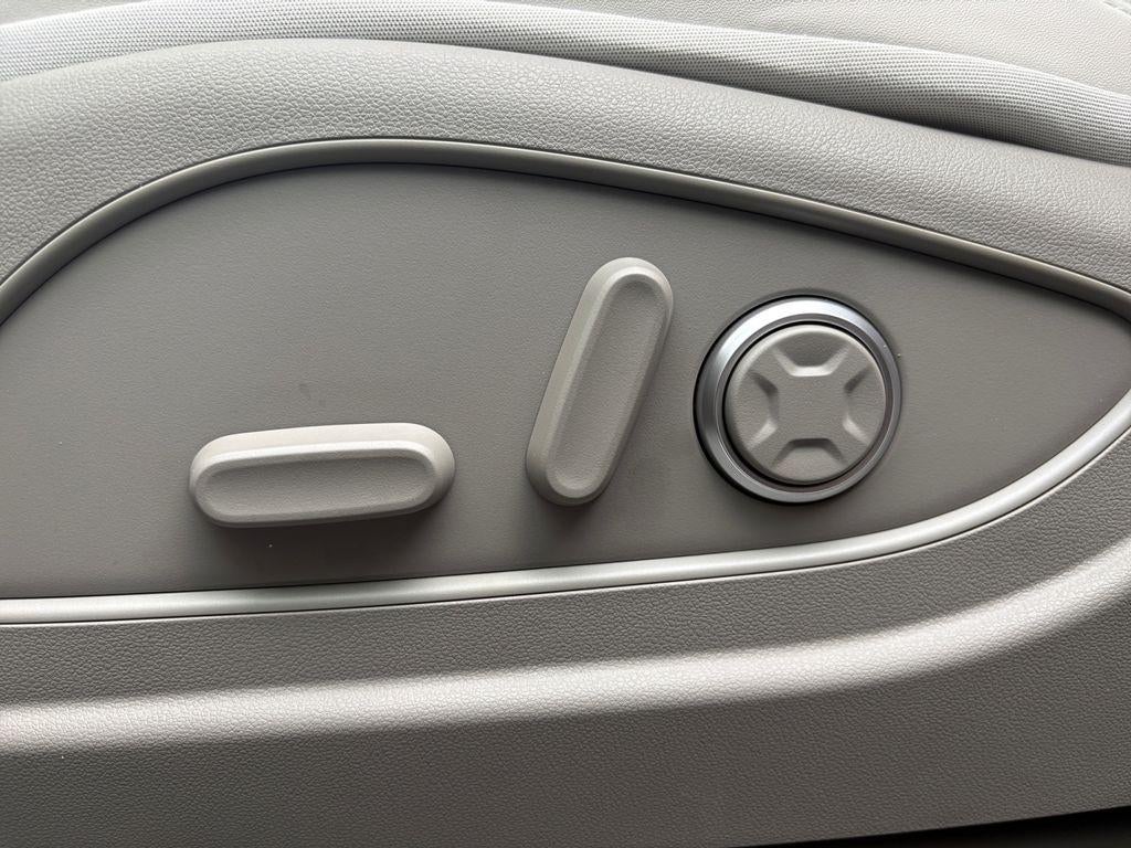 2026 Hyundai PALISADE SEL Premium FWD