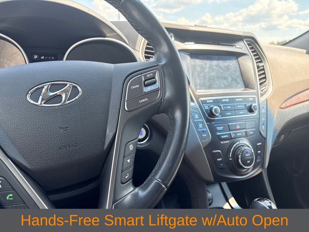 2018 Hyundai SANTA FE SE