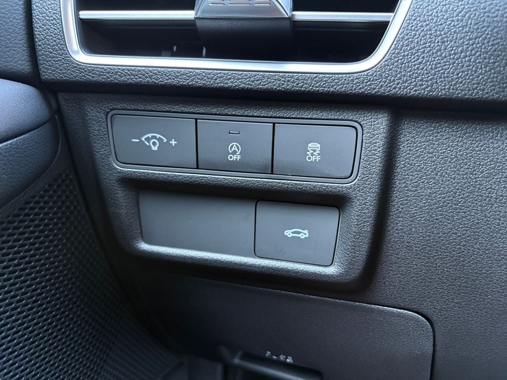 2025 Hyundai SONATA SE