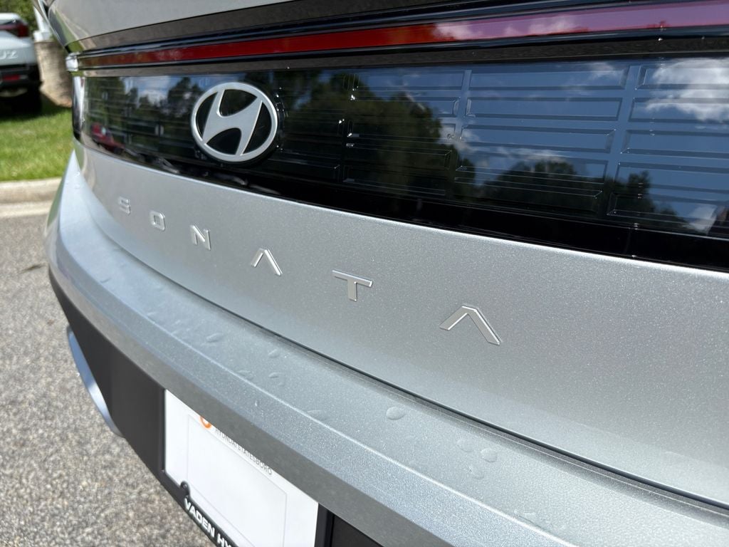 2025 Hyundai SONATA SE