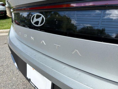 2025 Hyundai SONATA SE