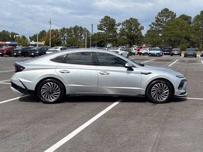 2024 Hyundai SONATA HYBRID SEL