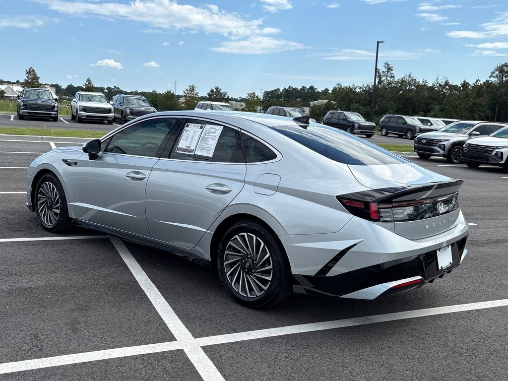 2024 Hyundai SONATA HYBRID SEL