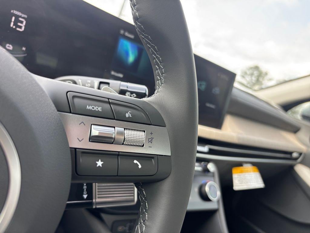 2025 Hyundai SONATA HYBRID SEL