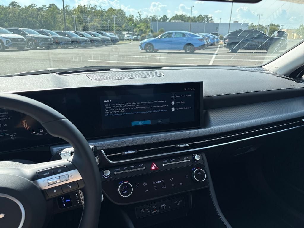 2026 Hyundai SONATA HYBRID SEL