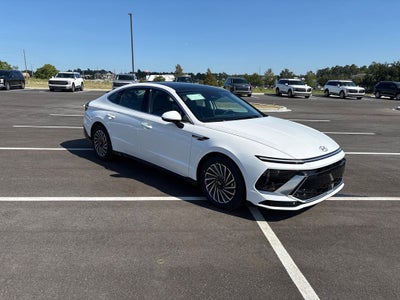 2026 Hyundai SONATA HYBRID SEL