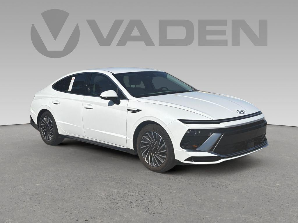 2025 Hyundai SONATA HYBRID SEL