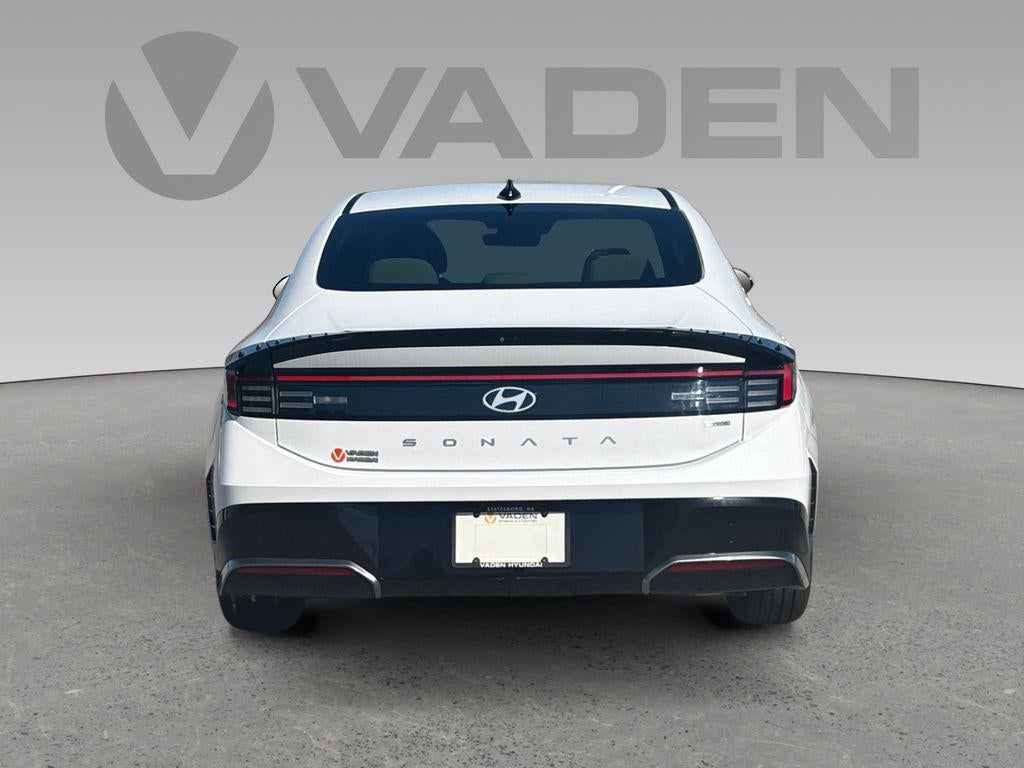 2025 Hyundai SONATA HYBRID SEL