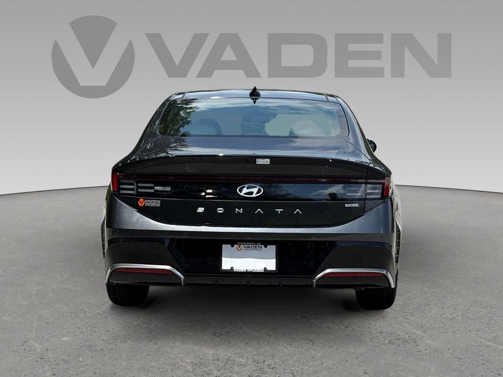 2025 Hyundai SONATA HYBRID SEL
