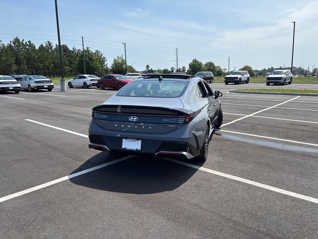 2026 Hyundai SONATA HYBRID Limited