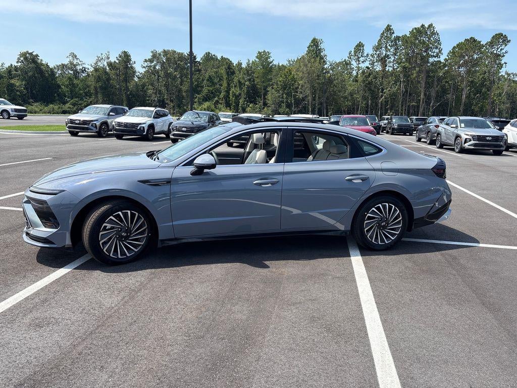 2026 Hyundai SONATA HYBRID Limited