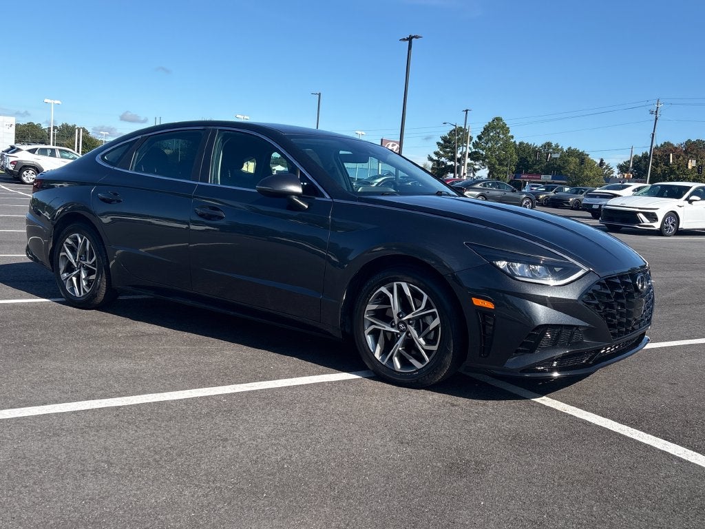 2022 Hyundai SONATA SEL