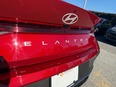 2026 Hyundai ELANTRA SE
