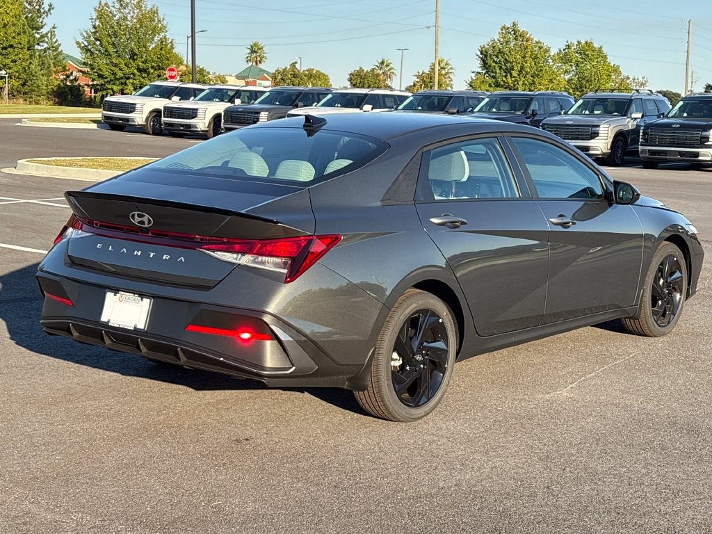 2026 Hyundai ELANTRA SEL Sport Plus