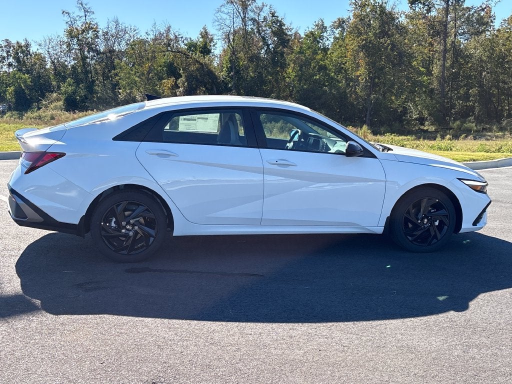 2026 Hyundai ELANTRA SEL Sport Plus