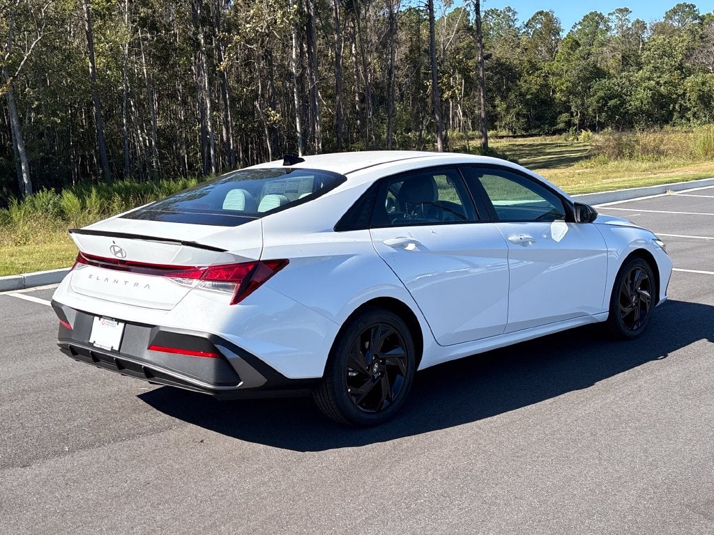 2026 Hyundai ELANTRA SEL Sport Plus