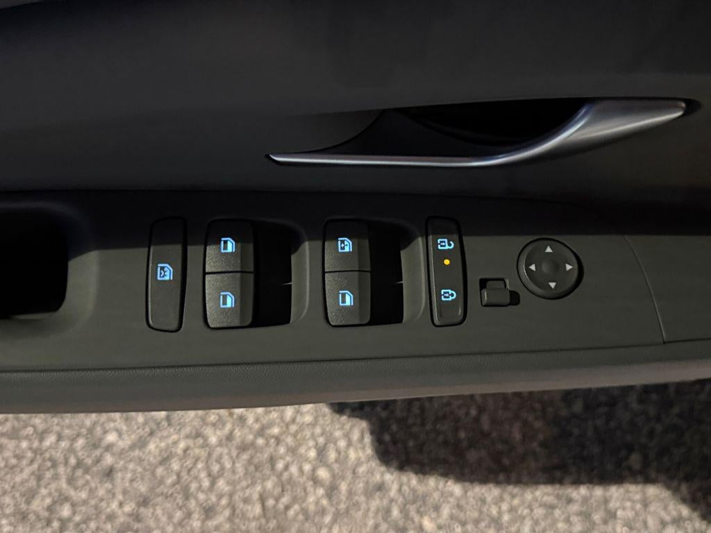 2026 Hyundai ELANTRA HEV SEL Sport