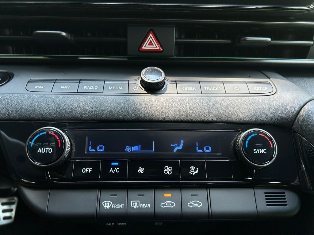 2025 Hyundai ELANTRA HEV SEL Sport