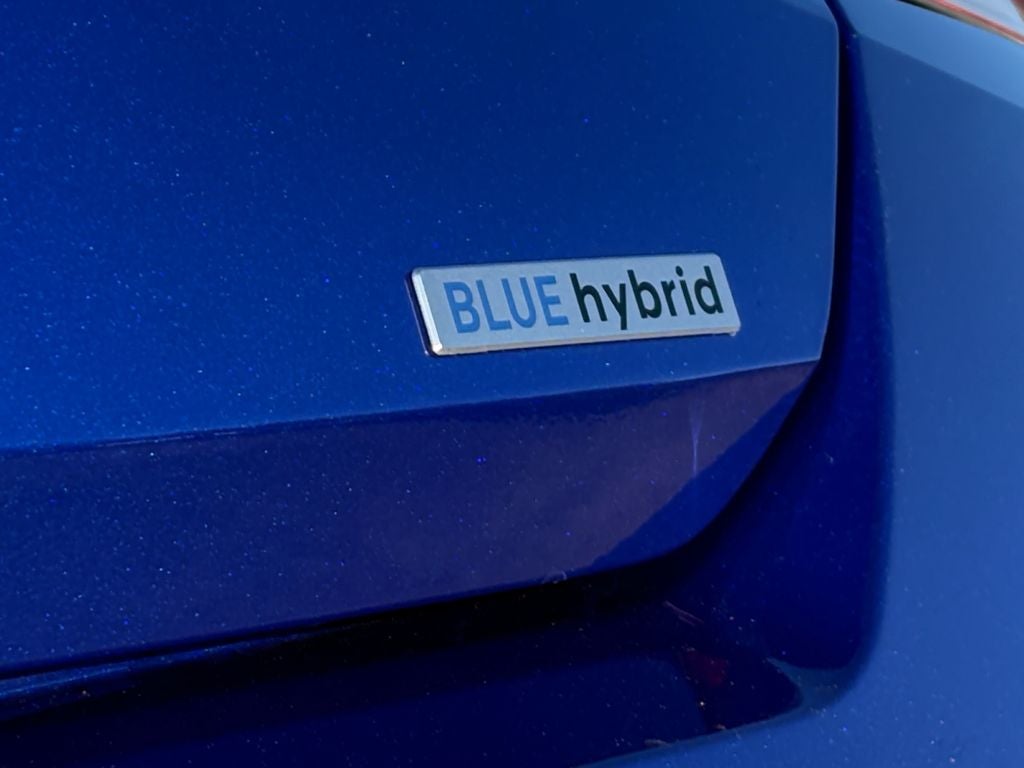 2026 Hyundai ELANTRA HEV Blue